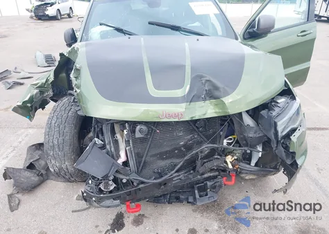 2021 Jeep Grand Cherokee Trailhawk 4X4 from USA, damaged, VIN 1C4RJFLT5MC576913